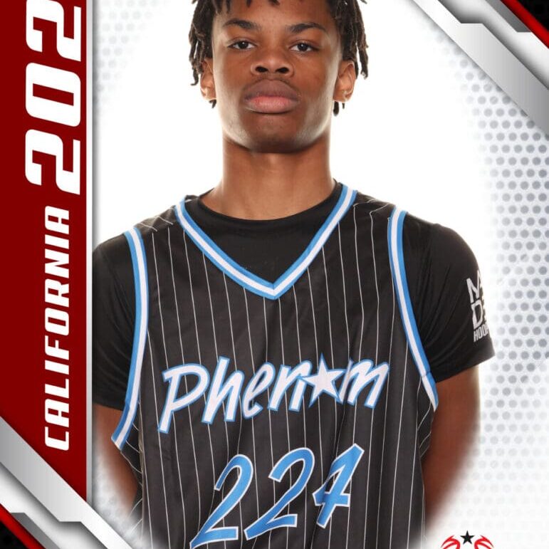 Basketball player wearing a Pherom jersey number 224.